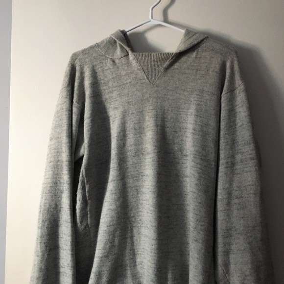 NOT FOR SALE Peruvian Handmade Light Grey Alpaca Hoodie Sweater Size L / XL - Picture 2 of 7
